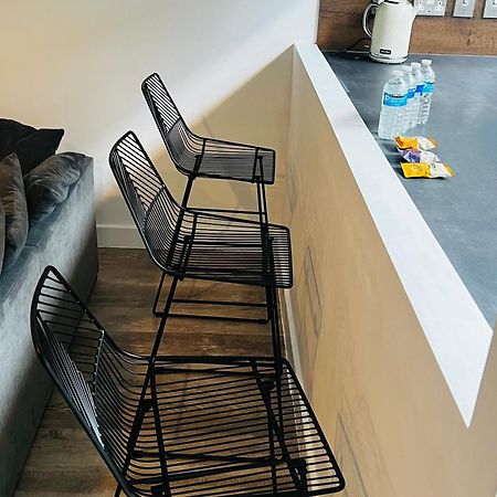 Luxurious 1-Bedroom With Parking Birmingham Kültér fotó